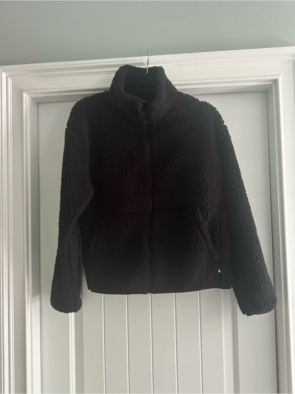 Cozy Black Sherpa Zip-Up Jacket
